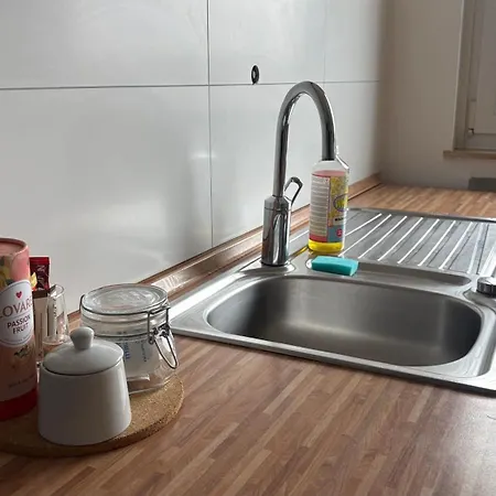 Drei- Self Check-in, In Suedbahnhof Apartment