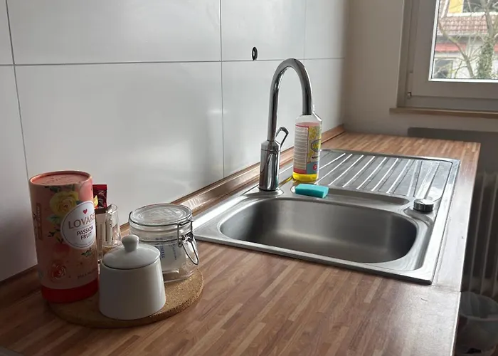 Drei- Self Check-in, In Suedbahnhof Apartment