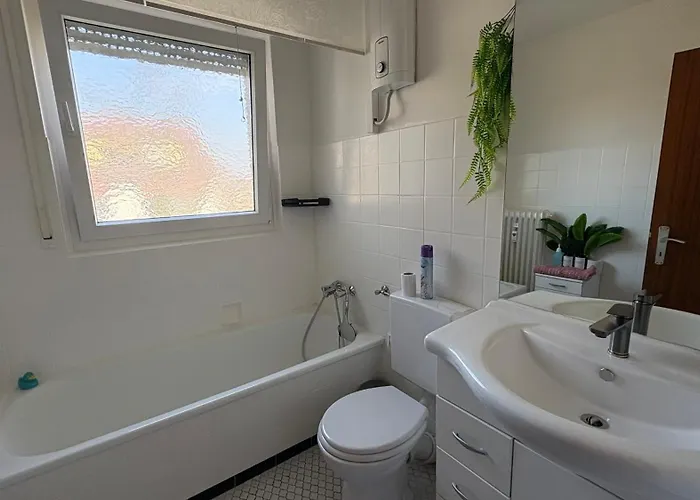 Drei- Self Check-in, In Suedbahnhof דירה באד אויינהאוזן