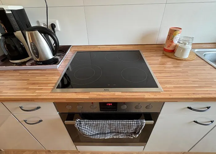 Drei- Self Check-in, In Suedbahnhof Апартаменты *